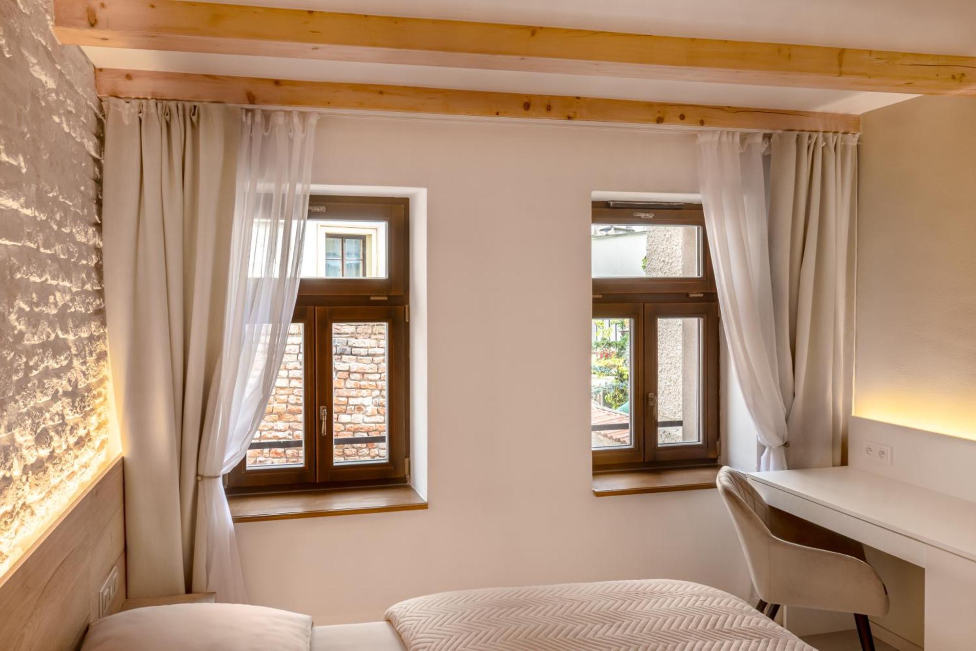White Wolf Boutique Apartments Olomouc Exteriör bild