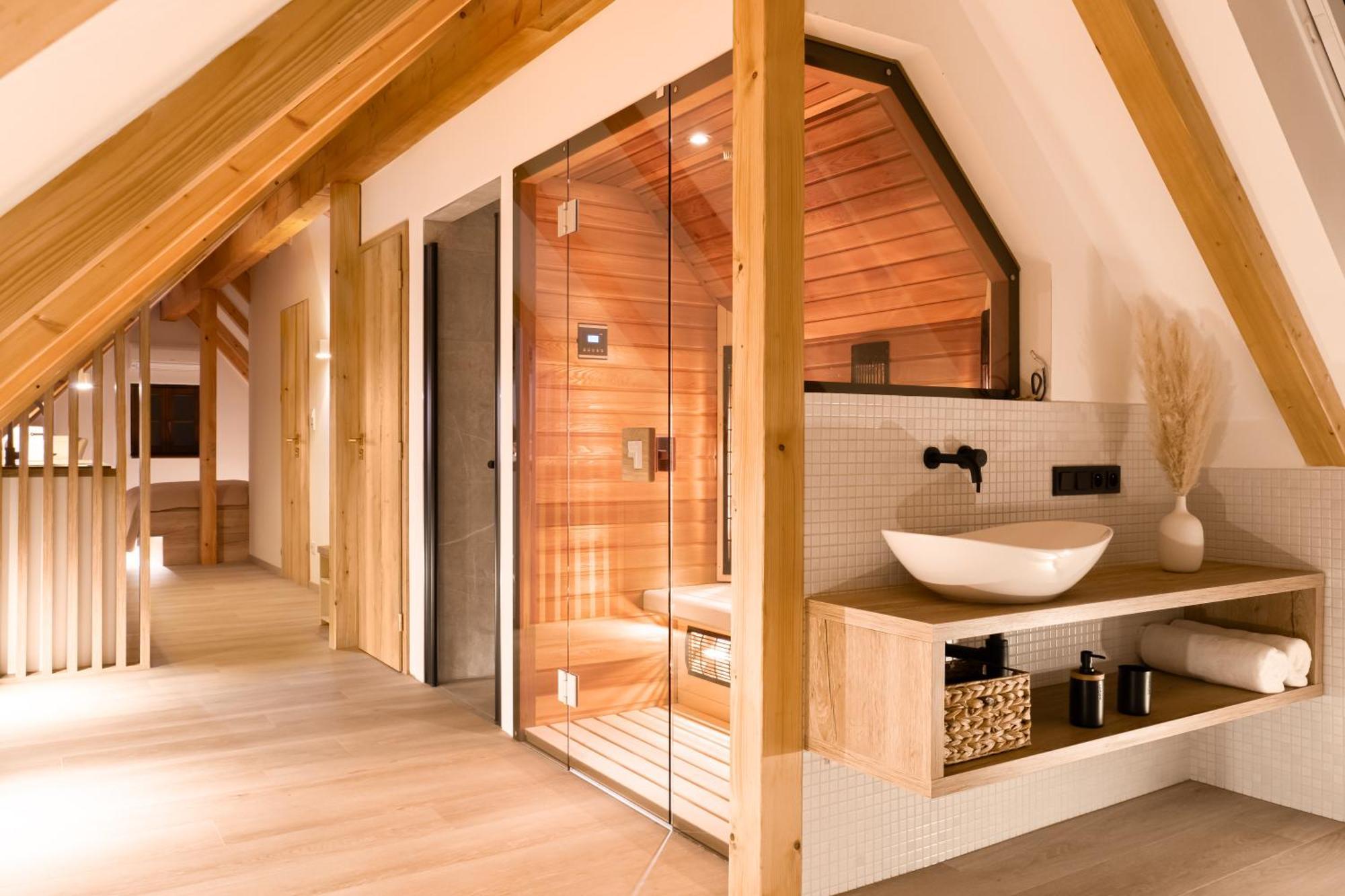 White Wolf Boutique Apartments Olomouc Exteriör bild